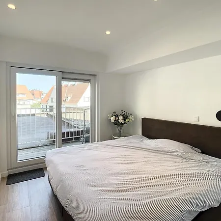 In Seaside Bliss Apartment *